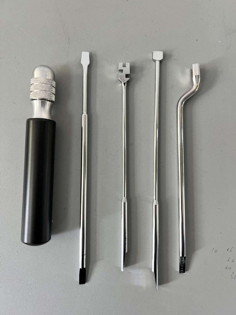 Набор инструментов для настройки и ремонта пианино с механизмом молоточкового действия