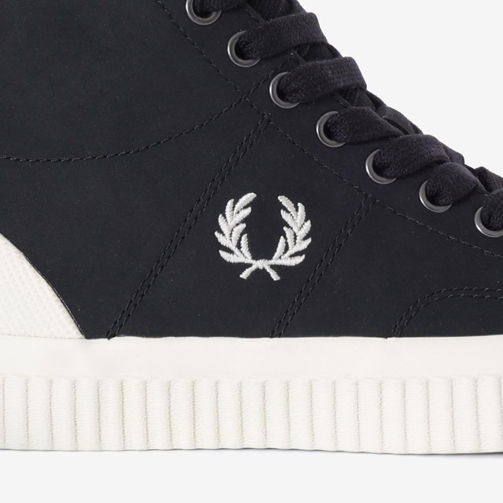 Fred Perry Хьюз Средний Нубук D57 Sfpu2336332 D57