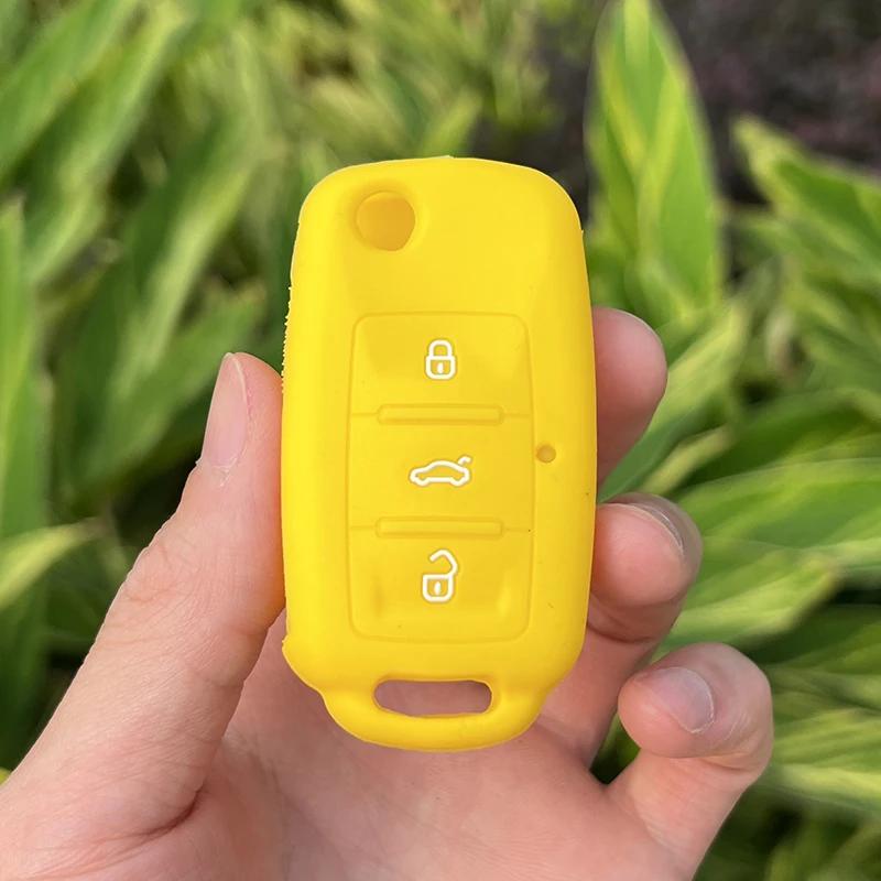 uwhxm4 Silicone Car Key Case Cover for VW Volkswagen Passat B5 Polo T4 Golf 4 for Seat Leon 1 Altea Ateca for Skoda Octavia A5 Keychain