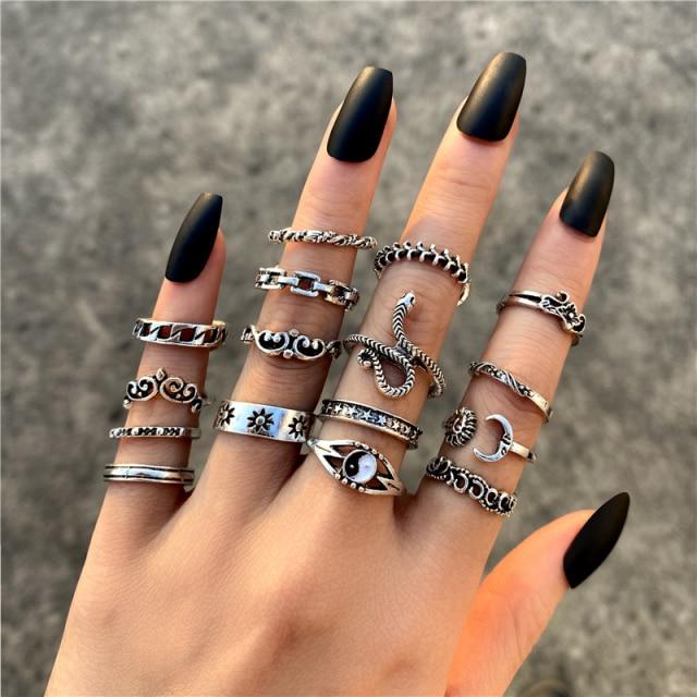 17KM Punk Silver Plated Rings Set For Women Men Vintage Gothic Geometric Skull Stone Rings 2022 Trend Jewelry Gifts