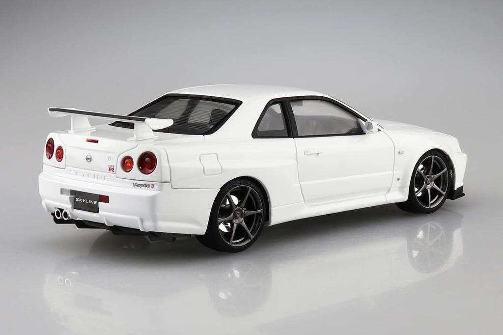 AOSHIMA Prepainted Model Series Nissan BNR34 Skyline II 2000 White Plastic Model 1/24 GT-R V Spec 03-B