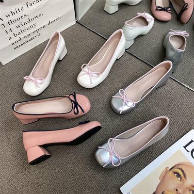Милые одинарные туфли, легкий рот и одна педаль, туфли Мэри Джейн, новинка осени 2024 года, французский серебряный бант с круглой головкой.