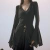 Футболки Goth Dark Fairy Grunge с расклешенными рукавами и V-образным вырезом, готические, с разрезом, сексуальные, с салатовым подолом, женские блузки Y2k, черные, тонкие, модные, альтернативные топы