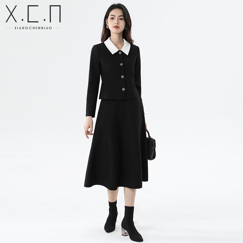 Роскошный женский костюм-юбка в стиле Xiangchunniao Hepburn Style: Уменьшает талию, профессионально и элегантно подходит для поездок на работу.