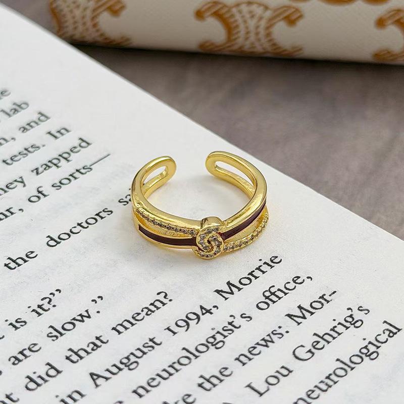 Новогоднее Анкара Красная Капля Масла Кольцо Удачи Zir*****Pen Ретро Легкая Роскошь Нишевый Премиальный Чувственный Кольцо на Указательный Палец Женское