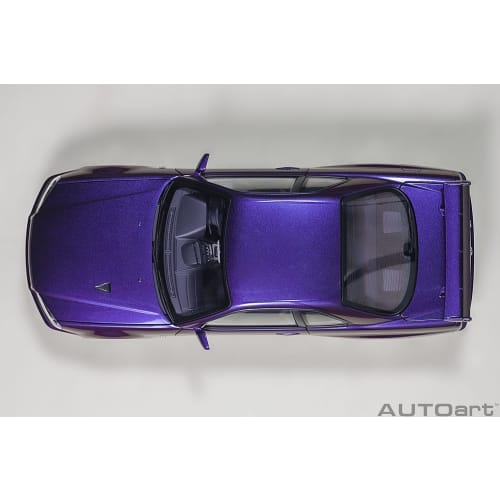 AUTOart Масштаб 1/18 Nissan Skyline GT-R (Р34) Версия диска BBS LM V-Spec II, Цвет Midnight Purple III, Готовое изделие