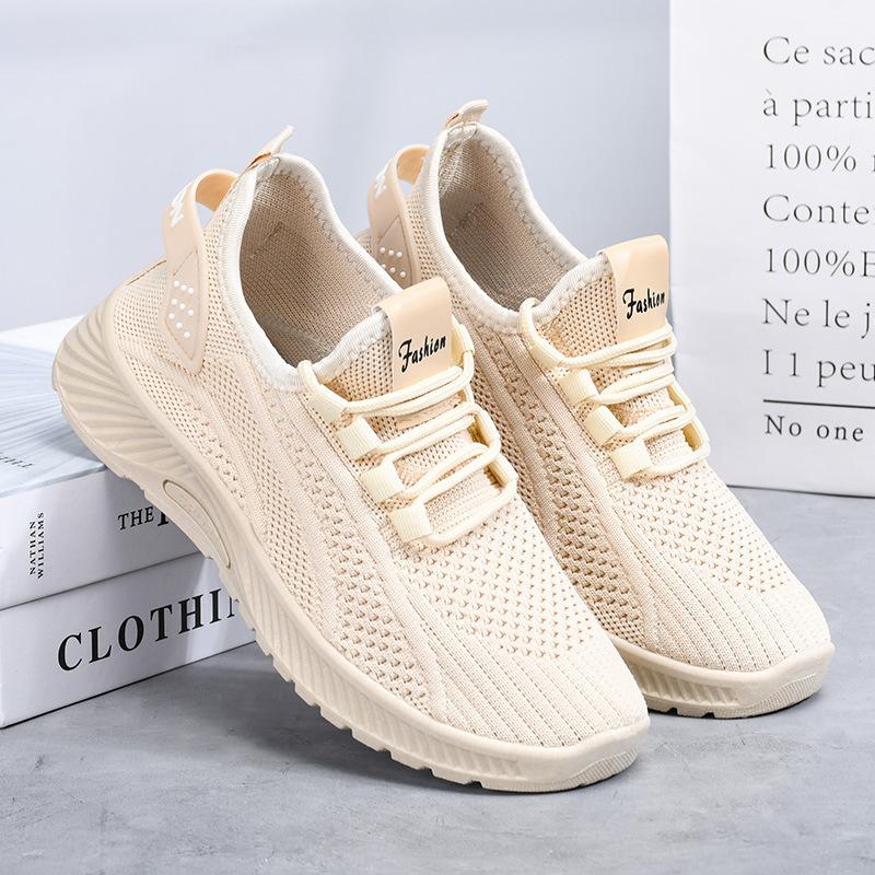 Летние новые летающие плетеные женские туфли модные спортивные повседневные туфли дышащие нескользящие легкие износостойкие женские туфли для мам