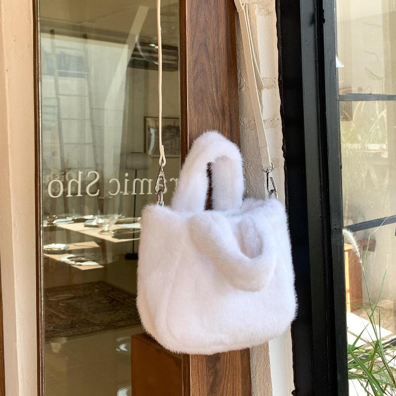 Осень и зима новый милый тренд на сумки для волос имитация норки сумка-мессенджер женская нишевая универсальная маленькая сумочка
