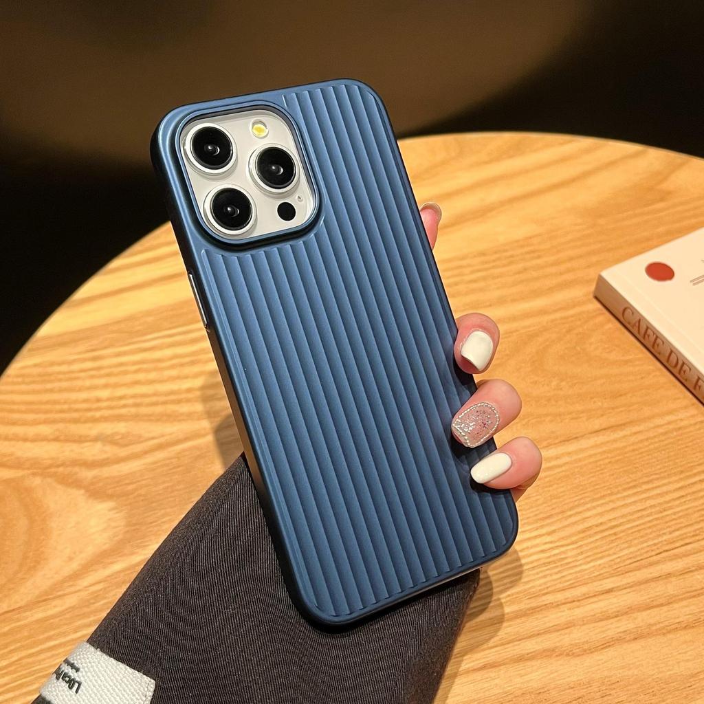 Frosted Anti-Fall Protective Case with Corrugated Light Shed Pattern for iPhone 16 Pro Max and Apple 5432