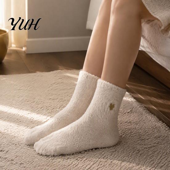 Non Slip Indoor Floor Socks 1 Pair Women's Fuzzy Slipper Socks, Soft Plush Warm Winter Foot Warmer for Women Home Sleeping Fluffy Cozy Fleece