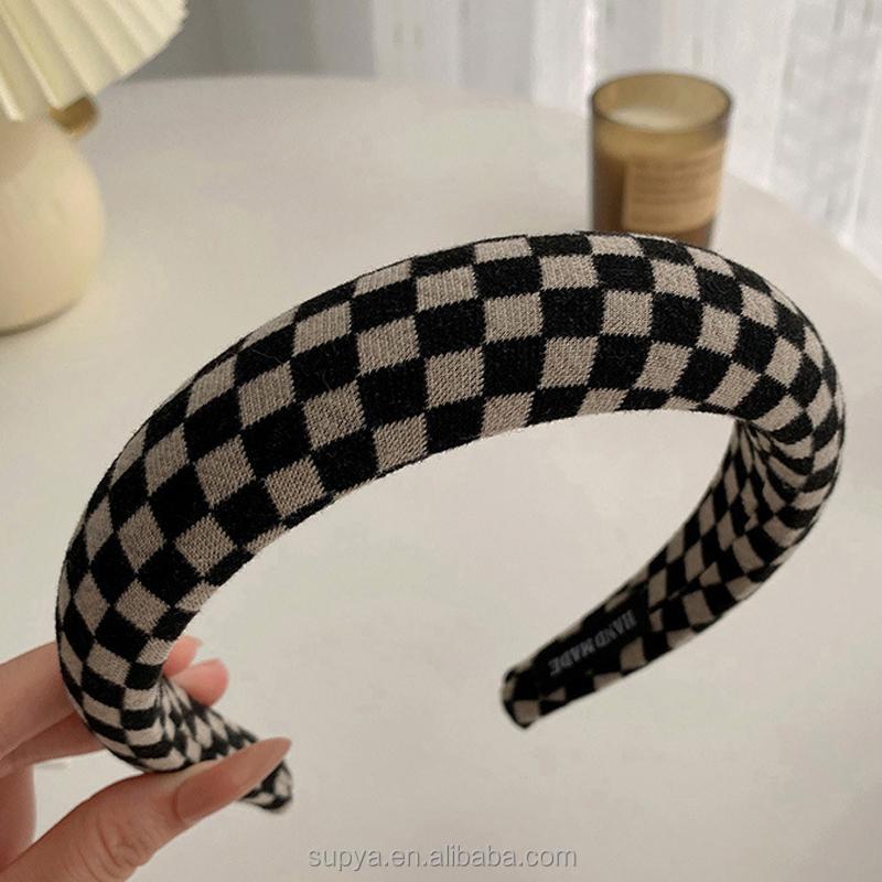 Autumn Winter Checkerboard Plush Hair Hoop Sweet Girl Hair Accessories PU Hairband White Black Elegant Sponge Fabric Headband