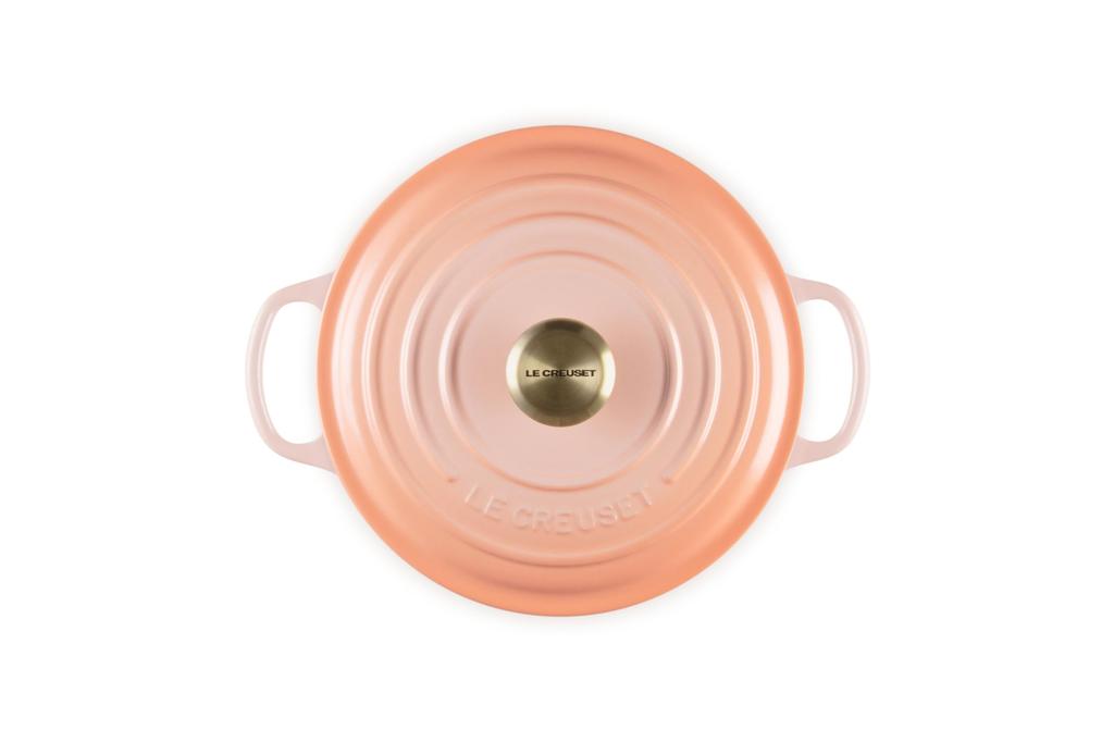 Le Creuset Cast Enamel Pot Signature Cocotte Ronde 20 Cm Peche Gas IH Oven Compatible Japanese [Authorized Product]