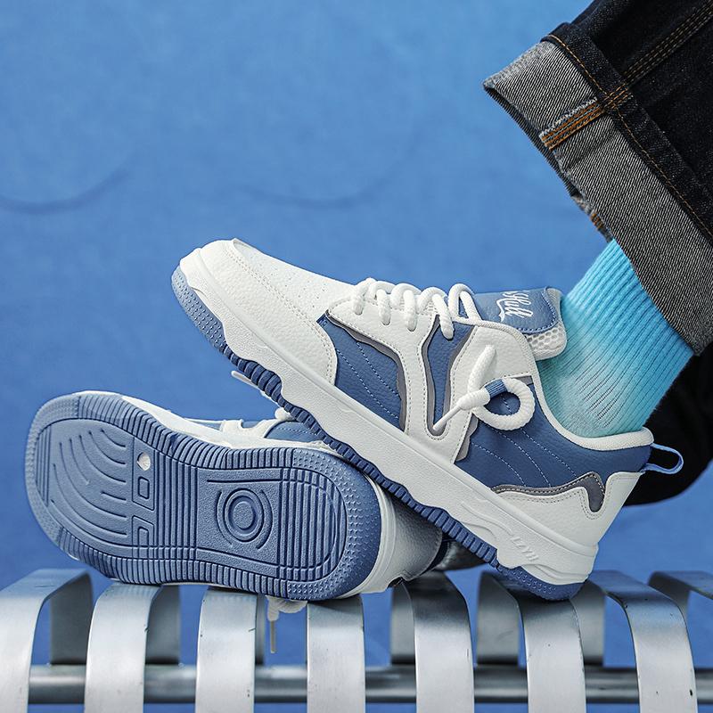 Men Casual Shoes Fashion Jogging Sneakers For Men Trend Vulcanized Sneakers Male Street Style Canvas Walking Shoes Men’s Sneakers