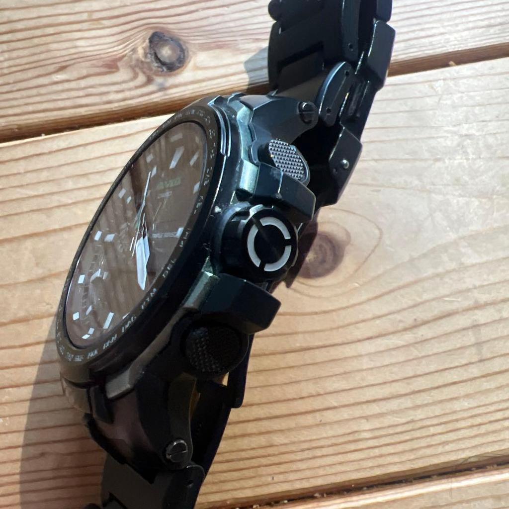 Б/у CASIO PRO TREK Triple SChosor Ана-Цифровые
