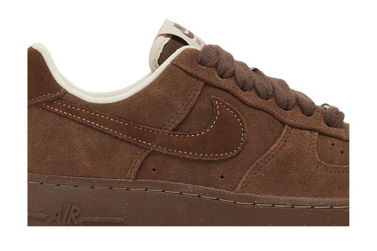 Женские кроссовки Nike Air Force 1 Low '07 Замша Какао Вау (Женский) Какао Вау/Какао Вау/Песчаный занос