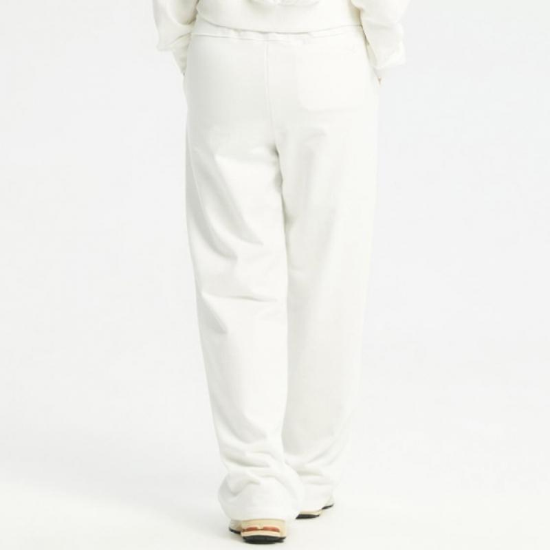 New Balance Women S looSe Fit Straight pantS Nbmld3w852 10