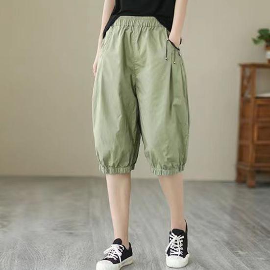 Women Shorts Mid-rise Elastic Waist Knee-Length Pants Solid Color Loose Fit Short Pants Streetwear