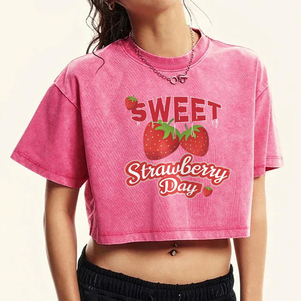 Sweet Strawberry Day Prints Washed Crop T Shirts Women Fashion Street T-Shirt Fitness Summer Short Sleeve Cotton Top