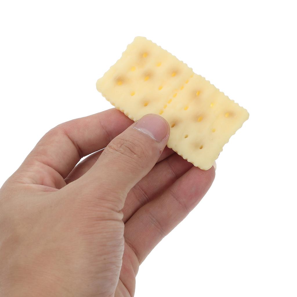 5Pcs Realistic Soda Crackers Simulation Resin Biscuit Decoration for Kitchen Display Home Decor Photography Props DIY Crafts