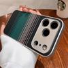 Роскошный чехол для телефона с рельефной текстурой из углеродного волокна для iPhone 17 16 15 14 13 12 Pro Max Plus Air, твердый ПК, противоударный, с гальваническим покрытием