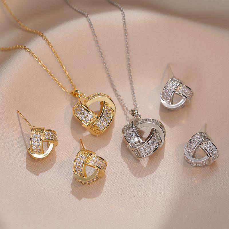 Простой геометрический комплект украшений для женщин, новинка 2023 года, модные серьги золотого цвета, ожерелье, аксессуары для свадебной вечеринки