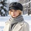 Однотонная беретка в корейском стиле для осени и зимы