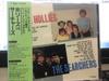 CD HOLLIES, THE SEARCHERS - Hollies Vs The Searchers T1852 TF Japan Рок Б/У