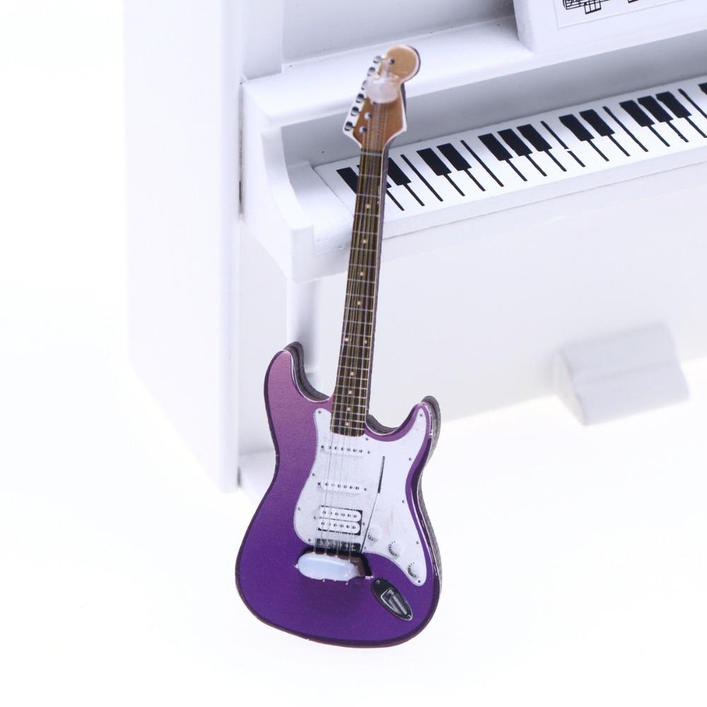 Model Miniature Guitar Scene Props Doll Accessories Popular Simulation Guitar