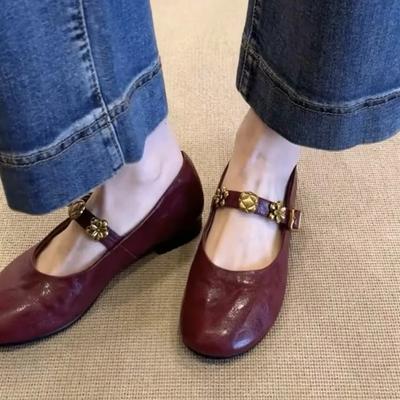 Мода 2025Мягкие туфли с круглым носком Повседневные женские кроссовки Балетки Осеннее платье Ретро Летние Новые Ажурные ПУ Мэри Джейн Однотонные Пряжка