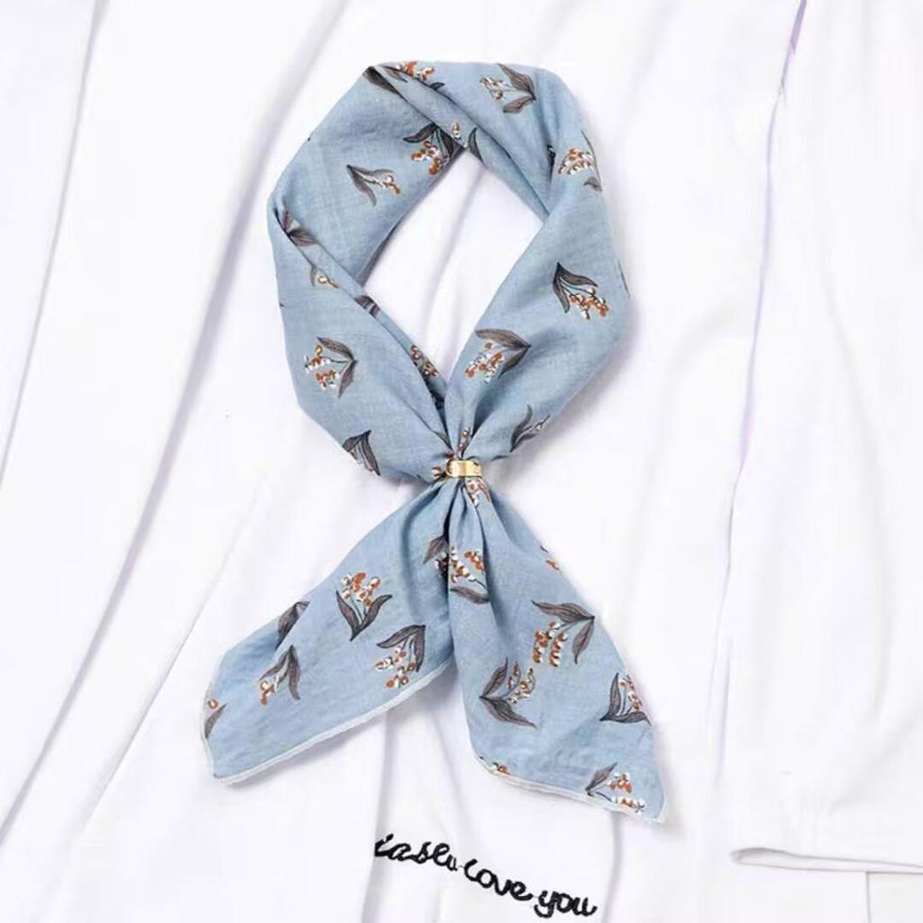 Retro Green Floral Small Silk Scarf - Korean Style Women's Versatile Autumn/Spring Accessory, Thin Square for Neck or Headband