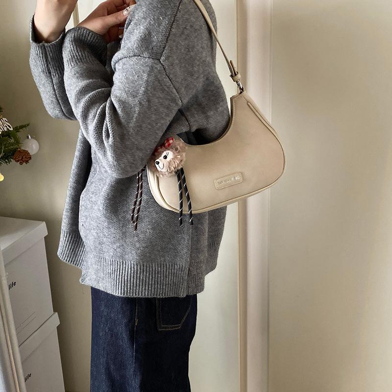 Niche design bag women's large capacity 2025 new autumn and winter retro shoulder underarm messenger bag commuter dumpling bag