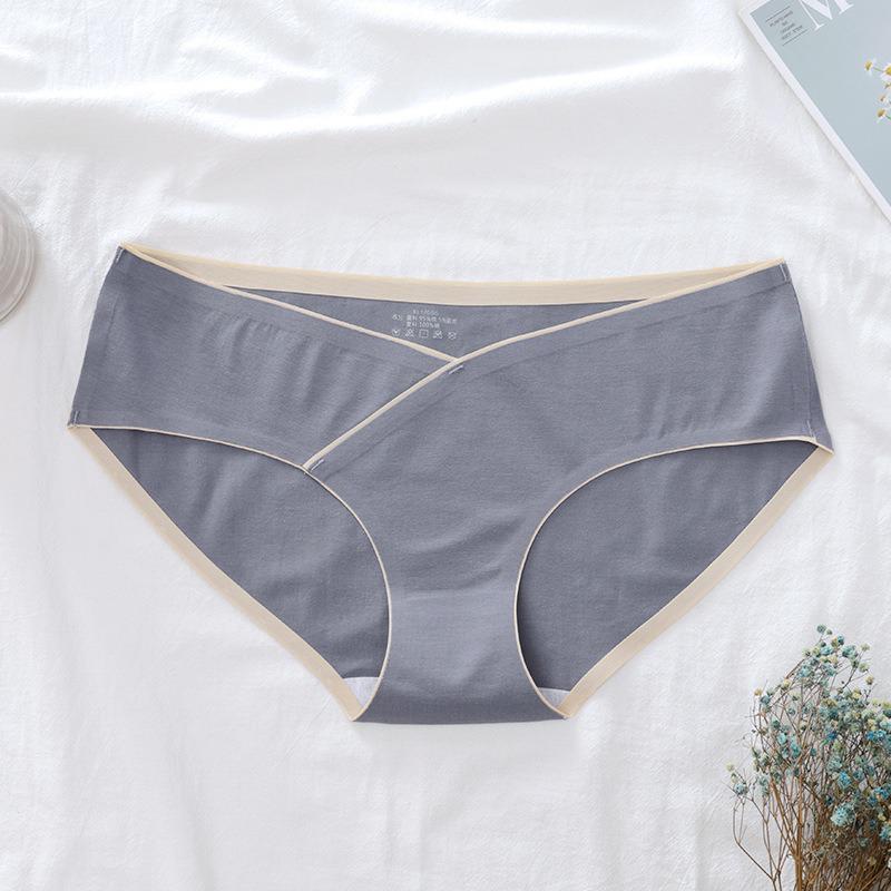 Хлопковые трусики для беременных с низкой посадкой, антибактериальной ластовицей и бесшовной поддержкой живота для раннего и среднего-позднего сроков беременности.