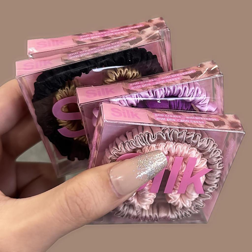 2PCS 100% Silk Hair Scrunchies For Women Girls High Quality Hair Ties HairBands Silk Suitable for Valentine's Day 22Momme Silk Hair Accessoires