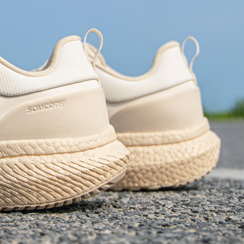 SAUCONY Triumph Cmt 2 Амортизация Удобная обувь для通勤 Нескользящая Амортизация Низкие кроссовки Кроссовки унисекс Белый S28239-1