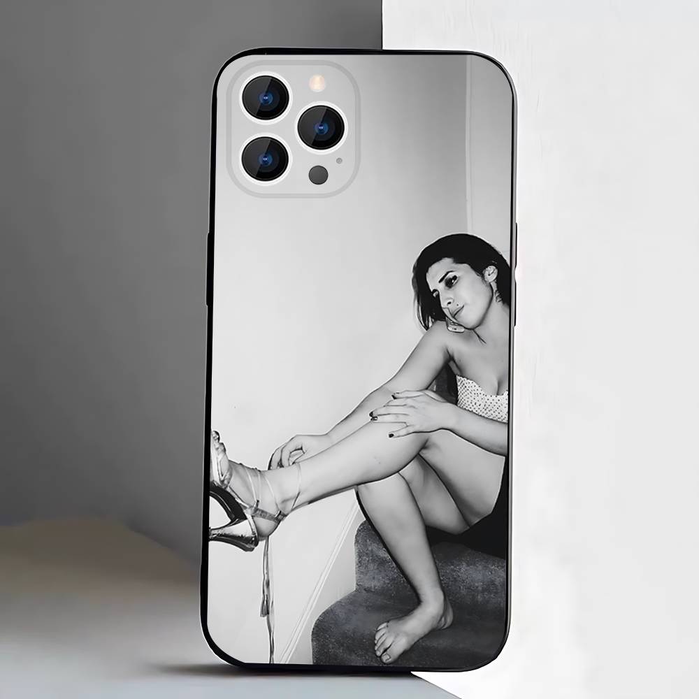 Чехол для телефона Amy Winehouse Для iPhone 17,16,15,14,13,12,Pro,Max,Plus,E,SE4,Air,Mini Черный Мягкий Короб