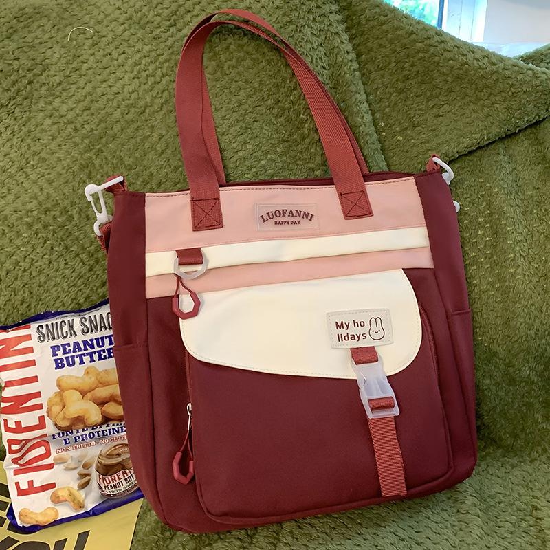 Холщовые сумки для девочек. Сумки для учебников. Сумки для учеников начальной школы. Детские сумки для книг. Бордовые сумки через плечо. Сумки кроссбоди.