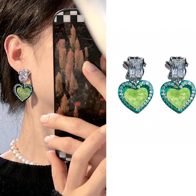 Классические серьги среднего размера для женщин и девочек с эмалью и цветком, серьги-клипсы, винтажные элегантные женские вечерние аксессуары для банкетов высокого класса, ювелирные изделия