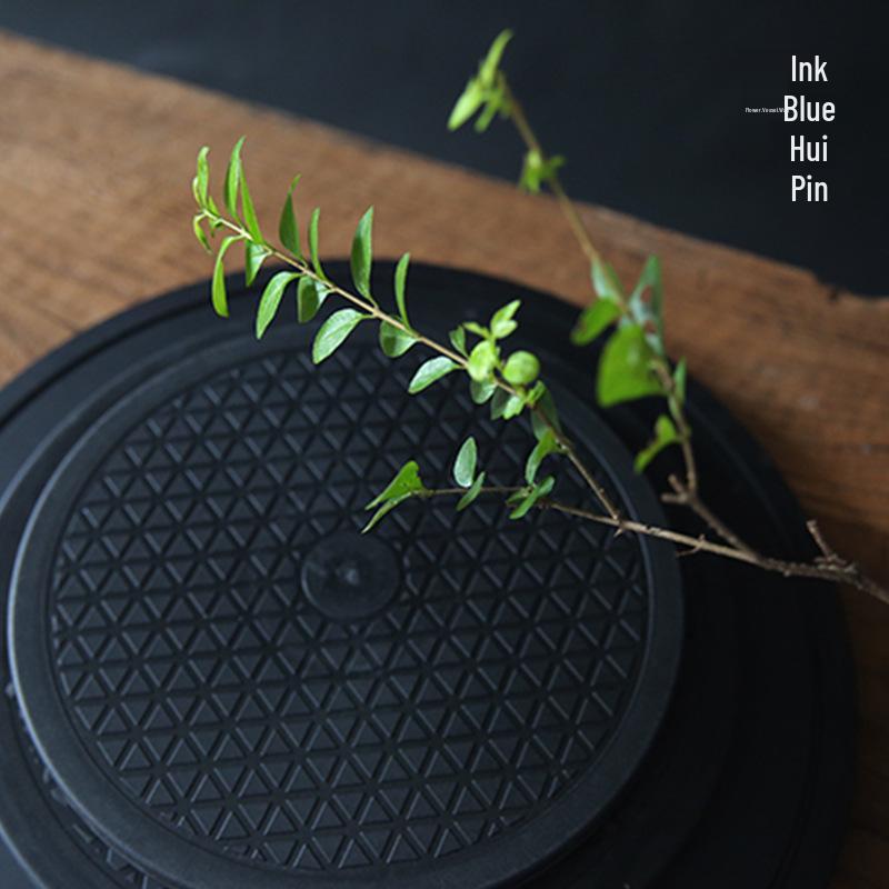 Bonsai & Zen Flower Arrangement Turntable with Plastic Base