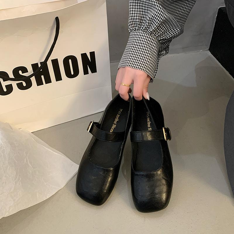 2025 Spring and Autumn New French Mary Jane Single Shoes Women's Korean Version Square Head One Pedal Shallow Mouth Flat Bottom Doudou Women's Shoes