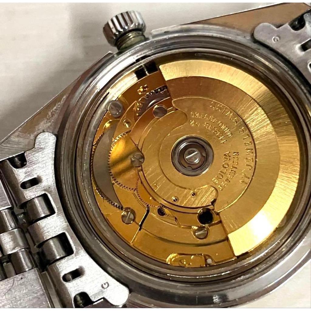 Подержанные автоматические часы Bulova Super Seville