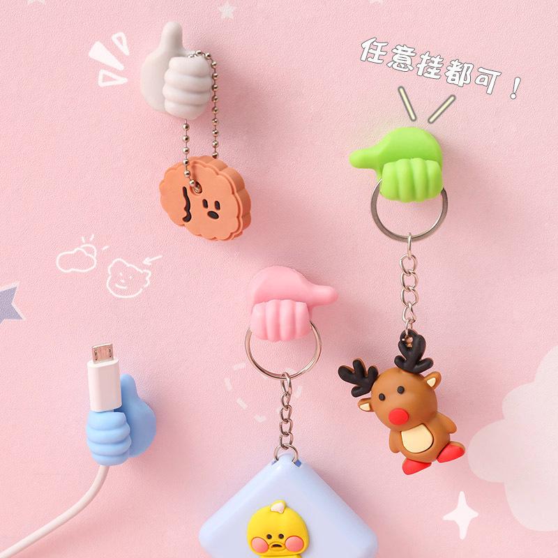 Многофункциональный крючок-органайзер для кабелей