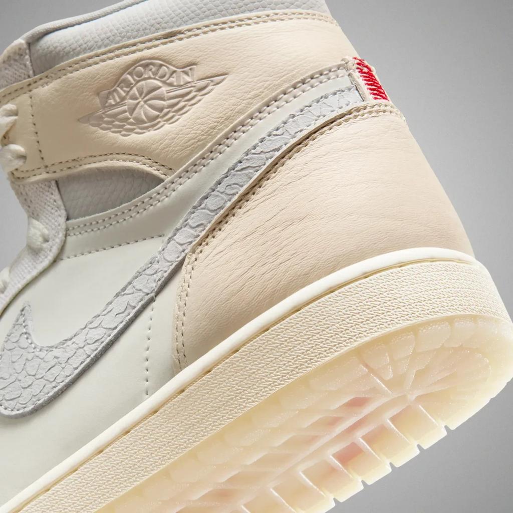 IH4363-100 Nike Air Jordan 1 Retro High OG Sail Pale Ivory (Мужской)