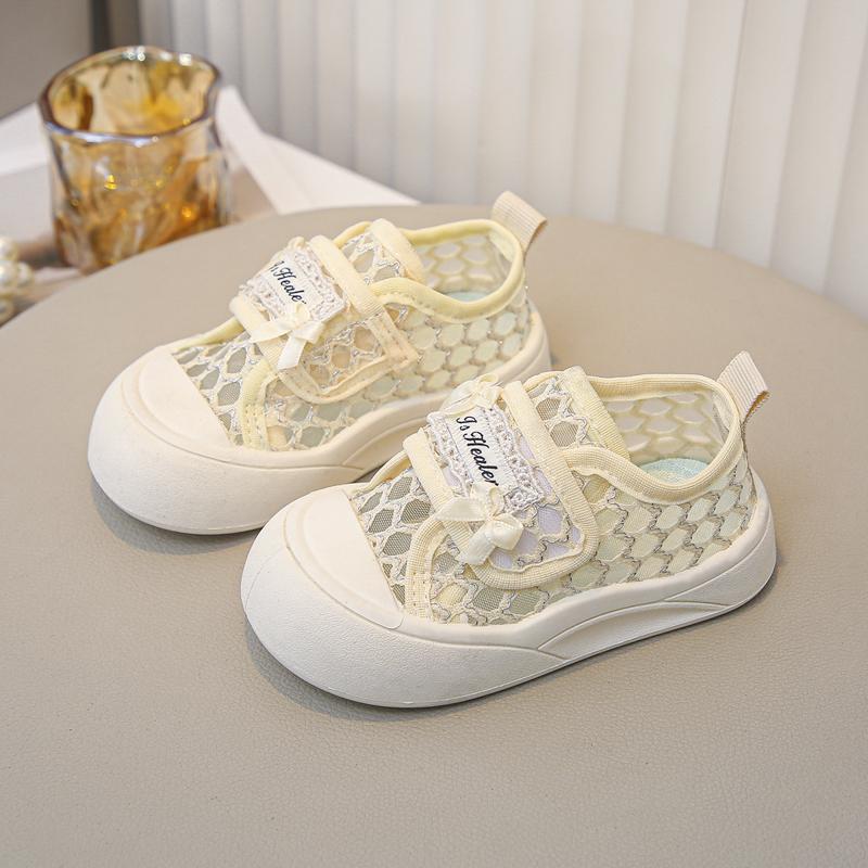 Girls Casual Shoes Toes Capped Princess Kids Mesh Shoes Breathable Soft Sole 2025 Brand New Children Princess Shoes Versatile