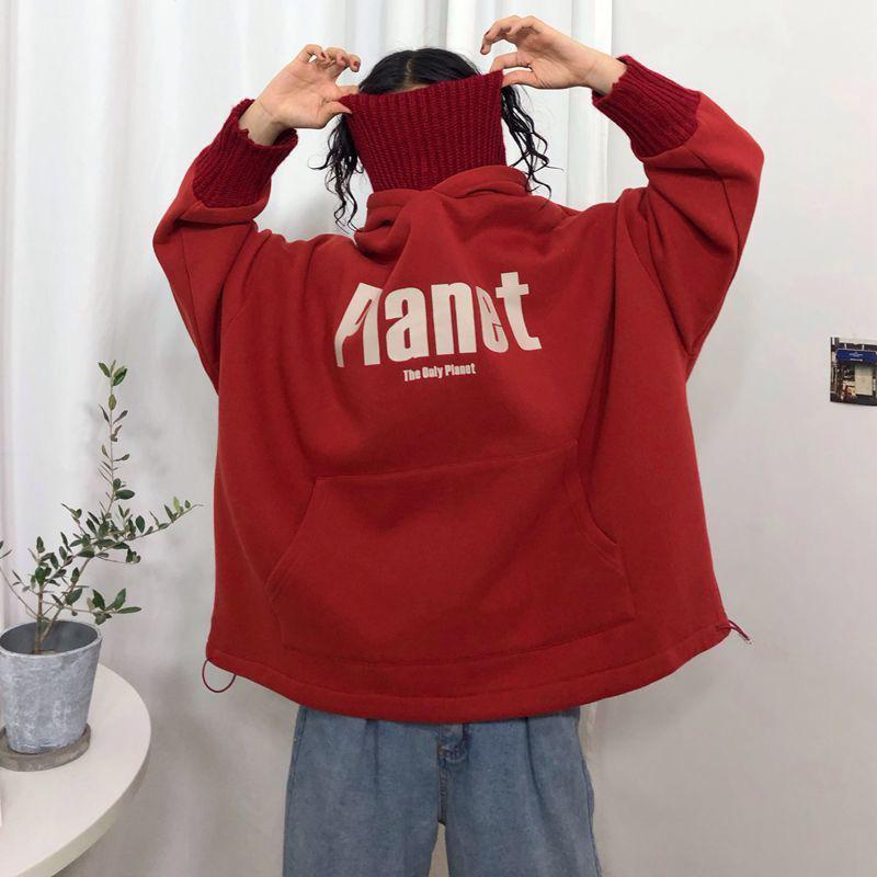 Свитер больших размеров, женский осенне-зимний свободный ложный двухсекционный утолщенный свитшот с капюшоном и высоким воротником, удобный пуловер с баской, топы