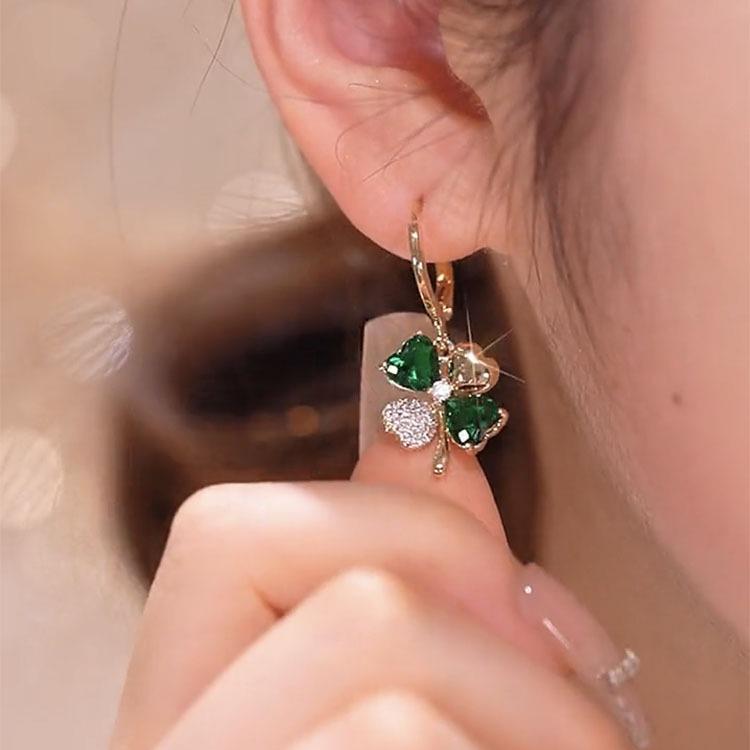 Elegant Green Four-Leaf Clover Micro-Inlaid Earrings - Trendy Japanese & Korean Design