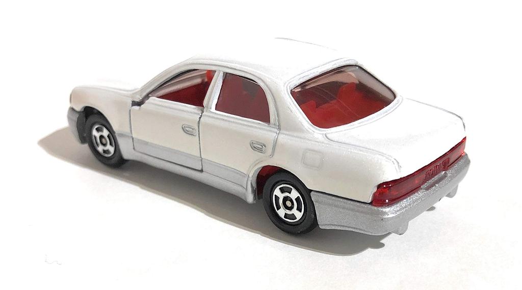 Toyota Crown Majesta Tomica No. 55