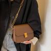 Новая сумка женская 2025 модный тренд сумка-мессенджер ретро универсальная в этом году популярная плечевая маленькая квадратная сумка
