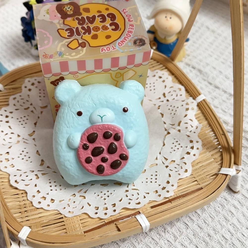 Silicone Squeeze Bear Cookie Toy TPR Nurse Cookie Pinch Toy Safe Bear Slow Rebound Toy Adults