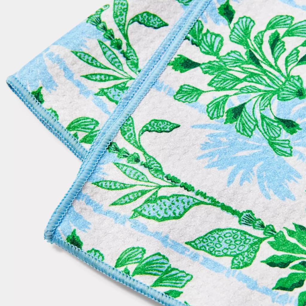 Lilly Pulitzer Microfiber Tea Towel, Waffle Check Decorative Cloth with Hanging Loop (Swayin in The Breeze)