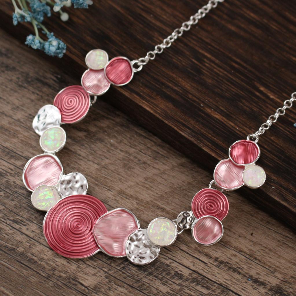 Эмалевый цвет полый геометрический цветок длинная подвеска, женская подвеска-ожерелье в форме сердца с высоким чувством универсальности